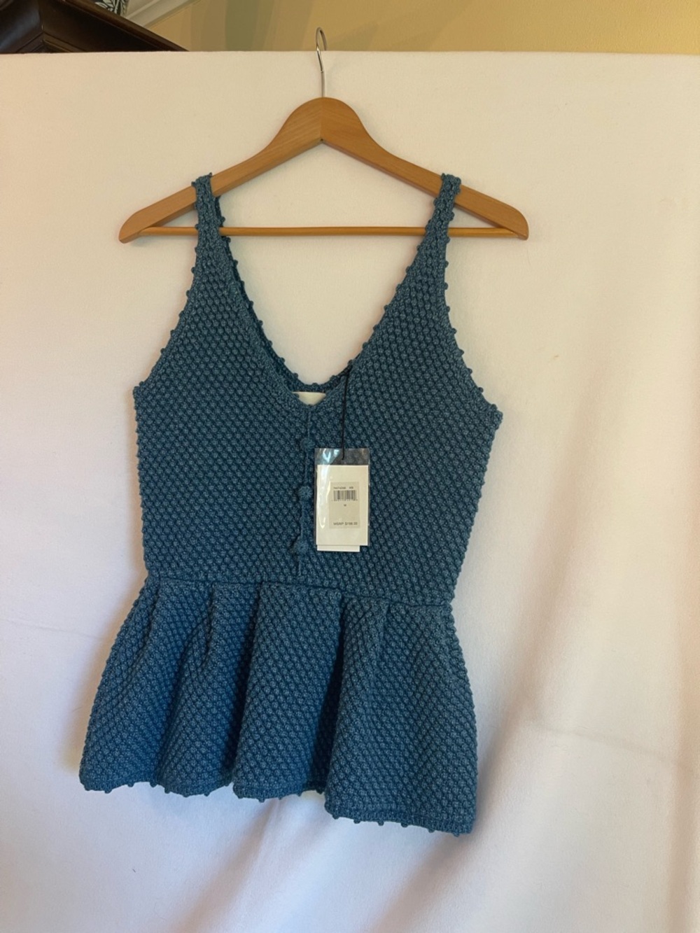 7 For All Mankind Blue Crochet Knit Peplum Top Tank Boho V Neck Coastal Chic M - Picture 4 of 15
